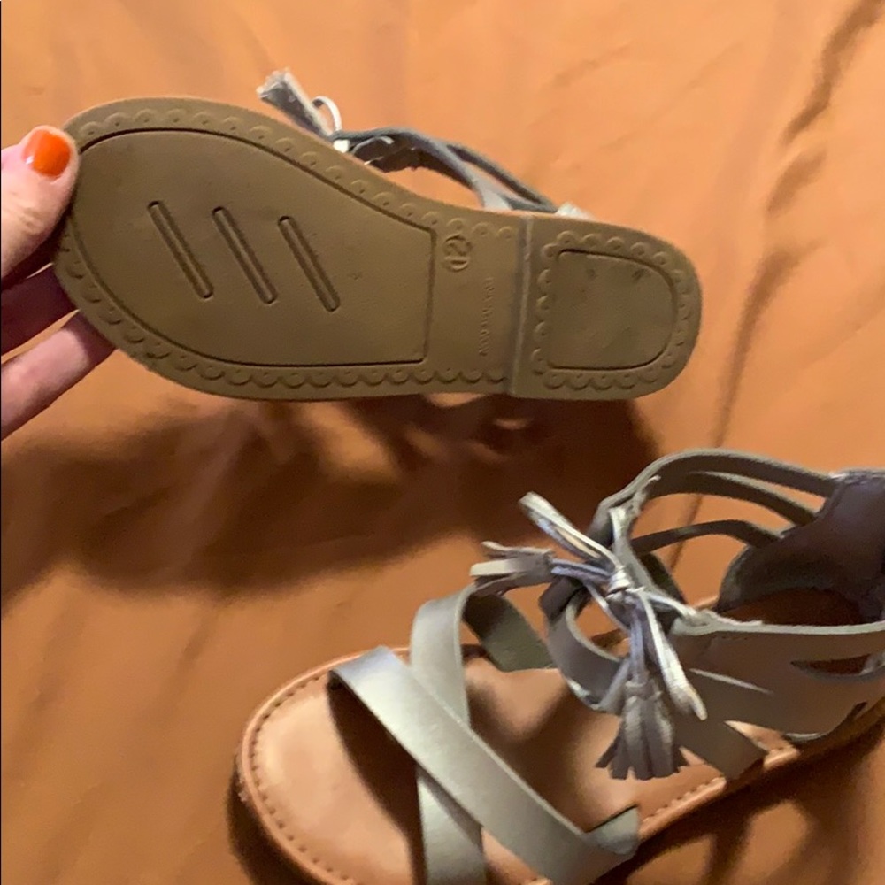 Girls sandals - Picture 3 of 3